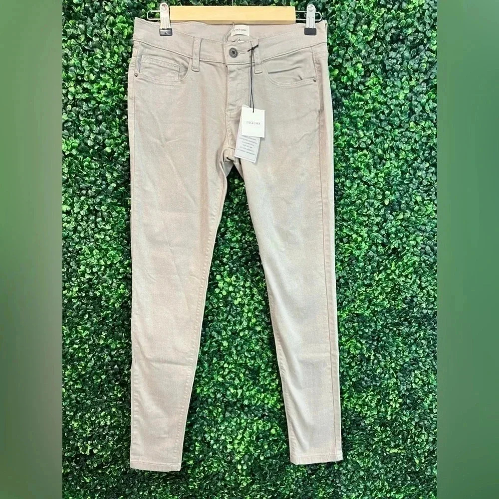 Boutique Sneak Peek Low Rise Skinny Jeans - Size 3 NWT